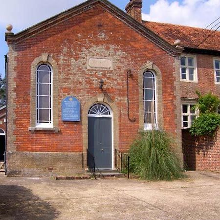 The Methodist Chapel Villa Whiteparish Exterior photo